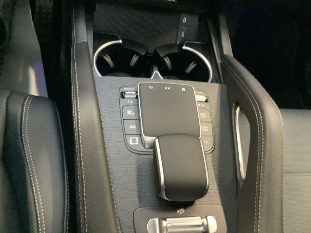 MERCEDES-BENZ GLE 2026
