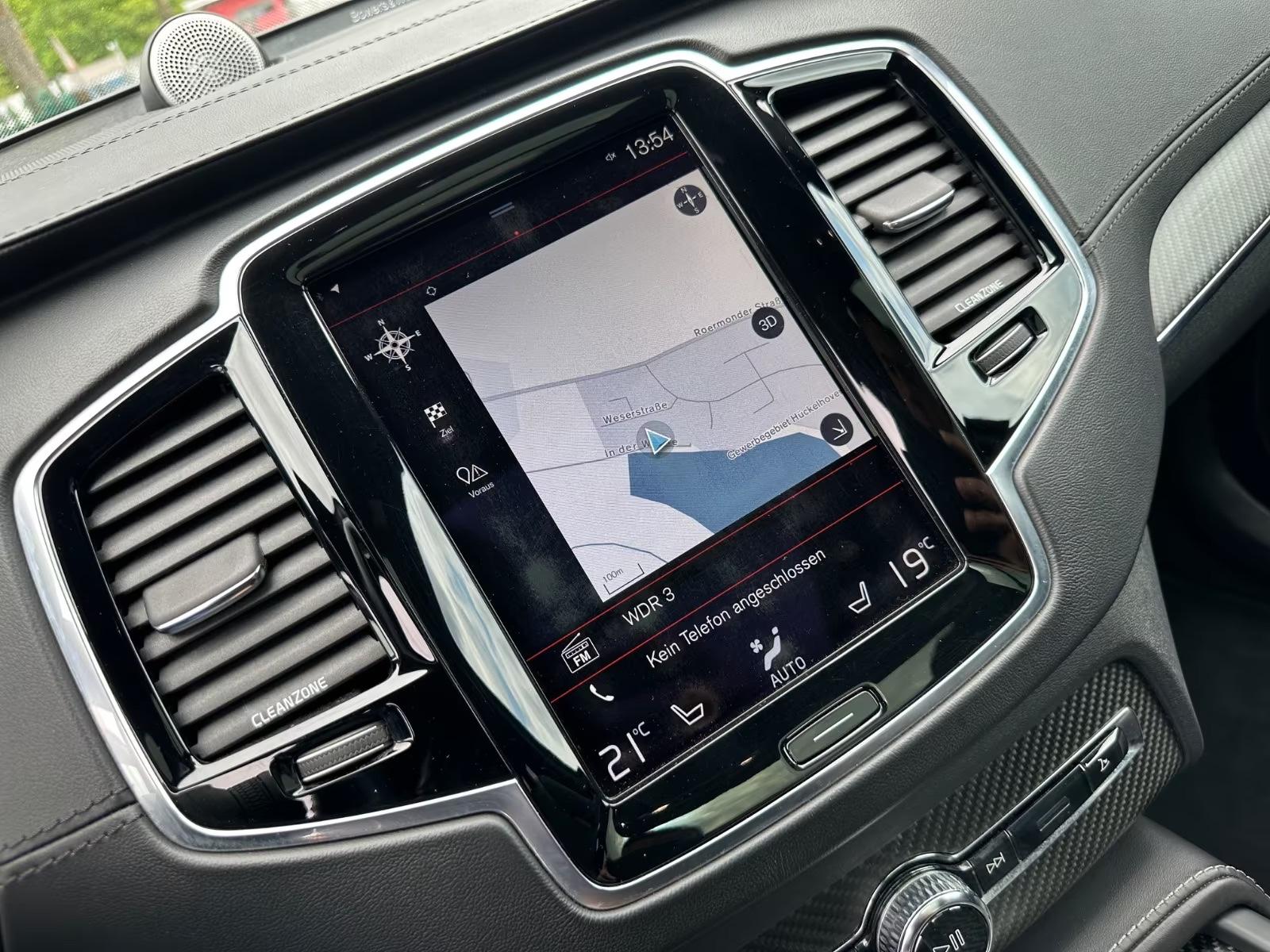 Volvo XC90 R-Design AWD KEY Stand AHK Pano ACC Luft