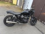 Triumph Bonneville T100 Custom - TRIUMPH CUSTOM