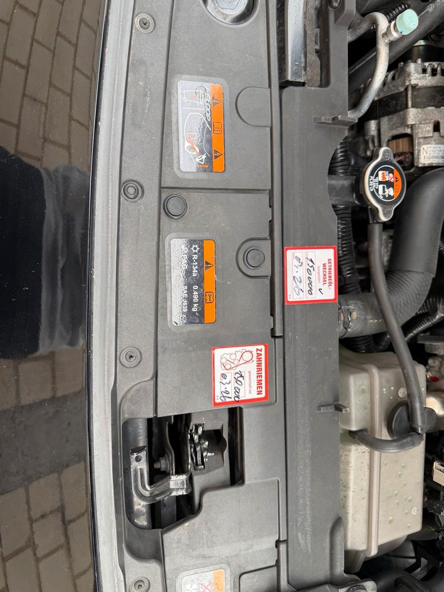 Mazda 2 2014 — photo 14