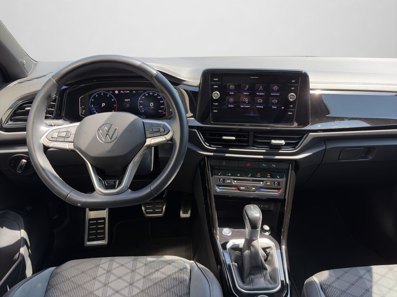Volkswagen T-Roc - Bild 4