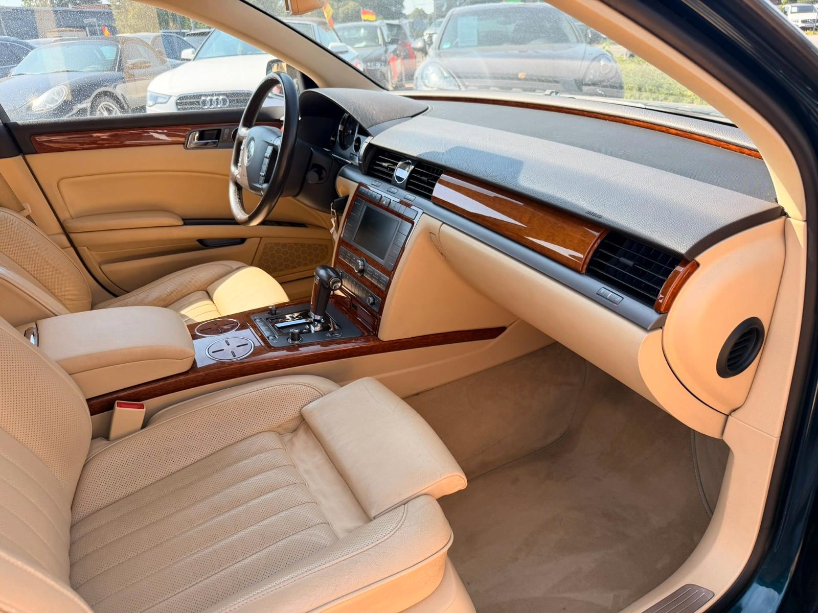 Volkswagen Phaeton V8 4Motion Massage NAVI TMP S-Heft MEMOR