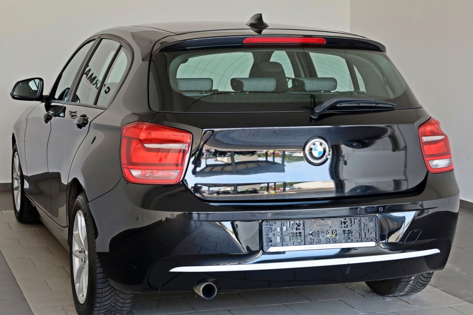 Fahrzeugabbildung BMW 116i Lim. 5-trg.  Urban Line SH,PDC,Allwetter