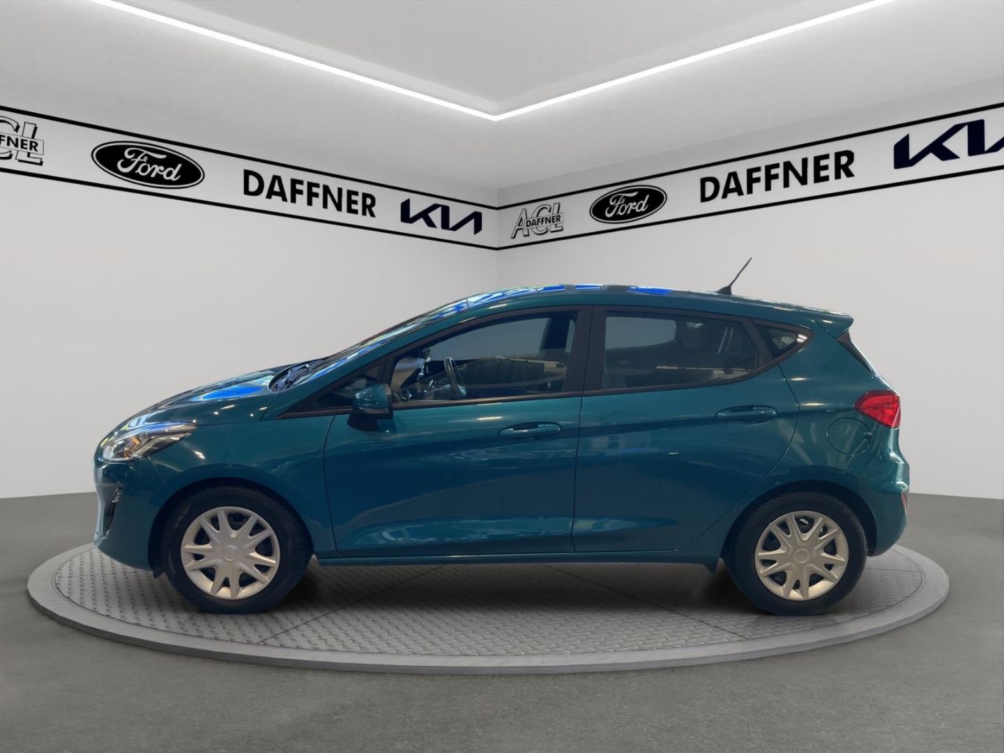 Fahrzeugabbildung Ford Fiesta Cool & Connect Apple CarPlay Android Auto