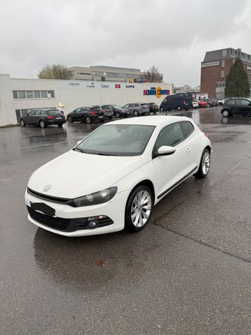 Volkswagen Scirocco 2.0 TDI / 140 PS