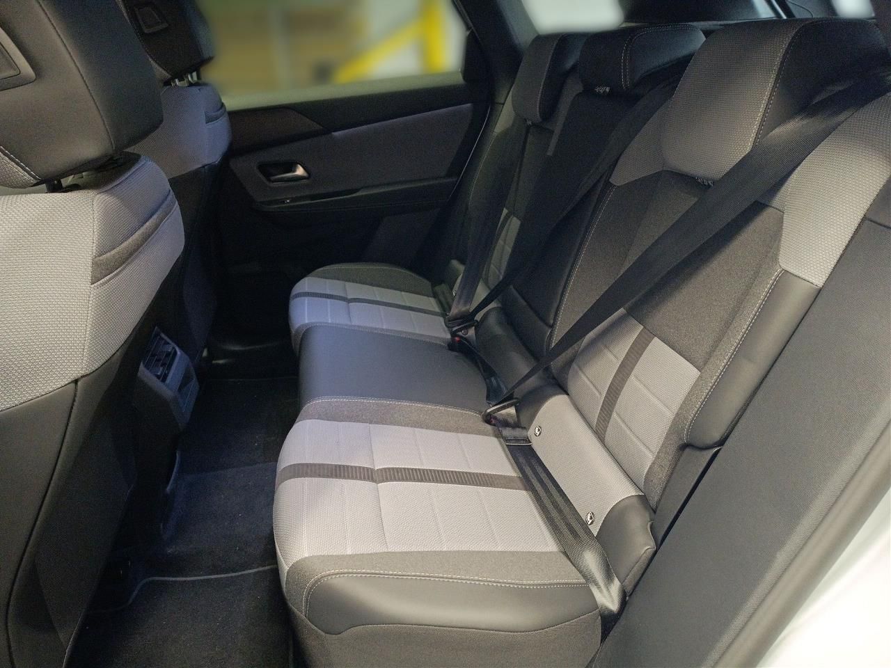 Fahrzeugabbildung Opel Grandland GS MildHybrid 107KW