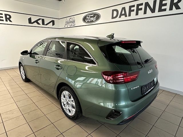 Fahrzeugabbildung Kia Ceed Sportswagon Vision 1.4, Lane Assist, Navi,