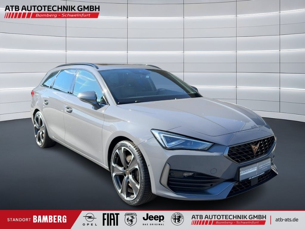 Fahrzeugabbildung CUPRA Leon VZ e-Hybrid, Allwetter, Panoramadach, Navi,