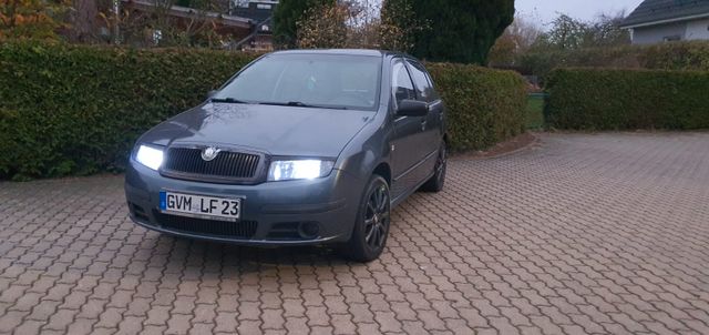 Skoda Fabia 1.4 16V 55 kW Ambiente Ambiente