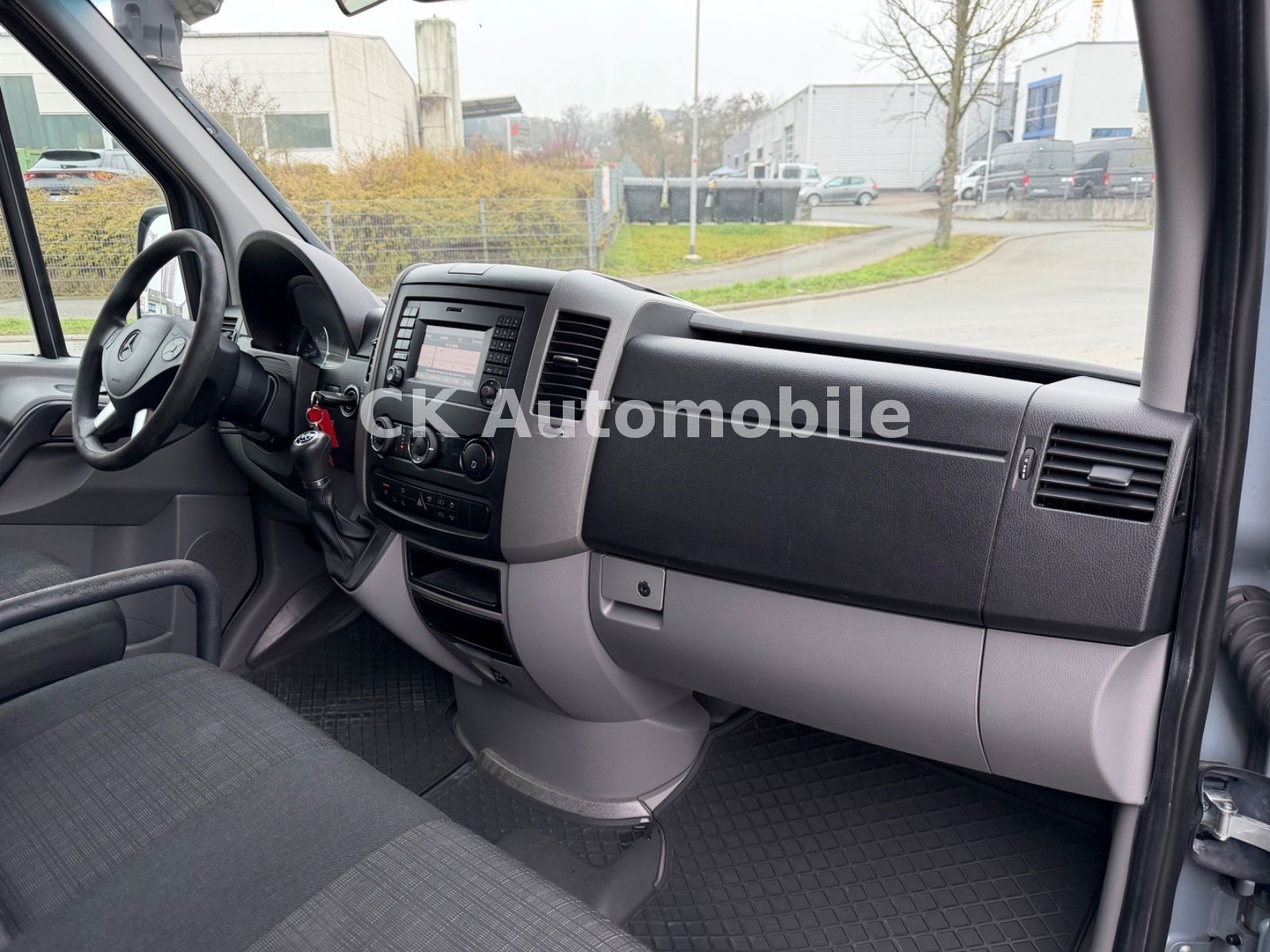 Fahrzeugabbildung Mercedes-Benz Sprinter II Kasten 316 CDI Autom./Navi/Bi-Xenon
