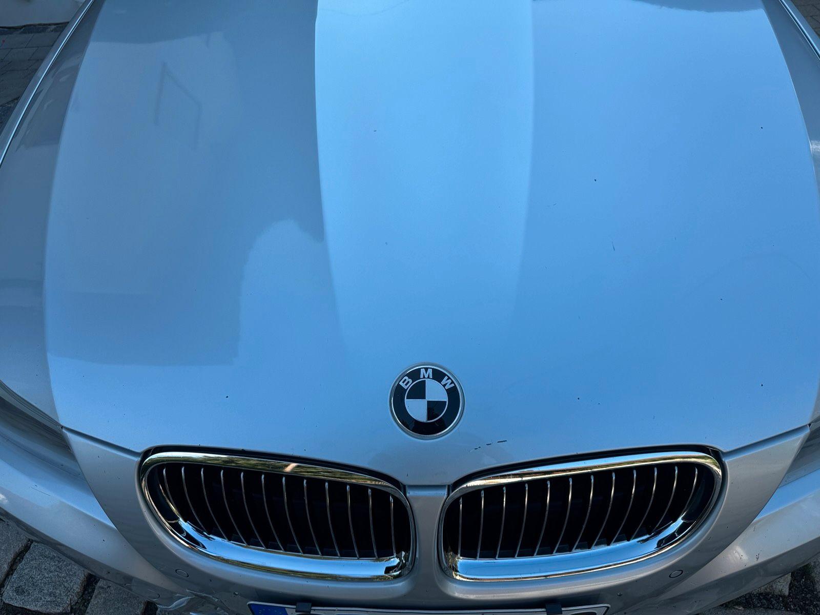 BMW  2011 — фото 5