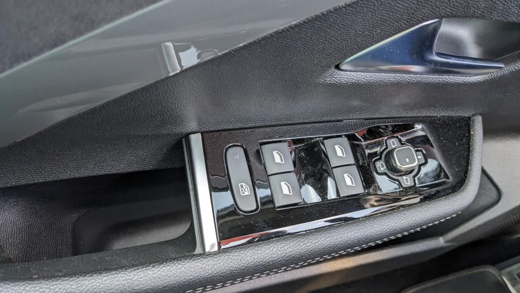 Autohaus Zimpel & Franke - Opel ASTRA GS-Line Navi DAB+ 18 360Grad Kamera Keyles - Bild 15 Autohaus Zimpel & Franke - Opel ASTRA GS-Line Navi DAB+ 18 360Grad Kamera Keyles - Bild 15