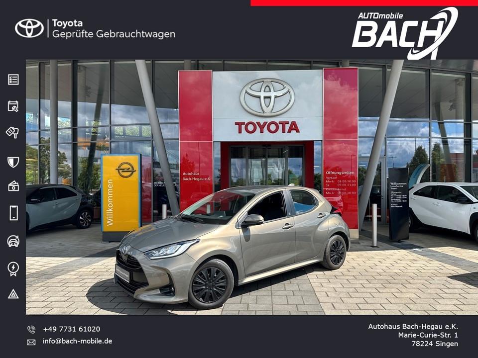 Toyota Yaris 1.5 Team Deutschland, NAVI, LED, KAMERA