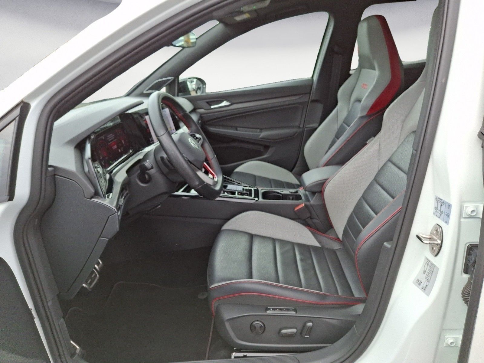 Volkswagen Golf - Bild 8