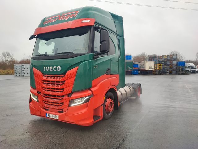 Iveco S Way 460 LNG Lowliner Top