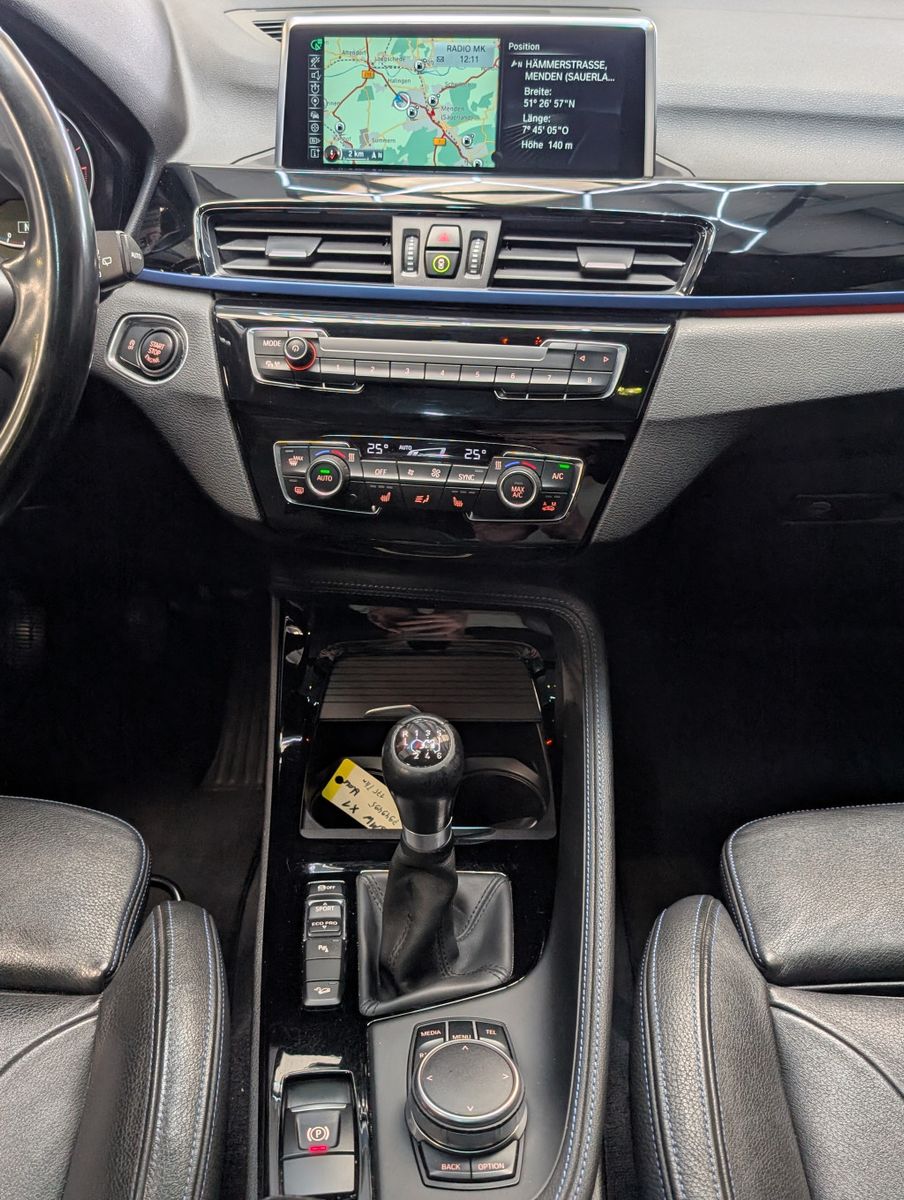 Fahrzeugabbildung BMW X1 20d xD M-Sport LED H&K Cam HUD Pano AHK 19"