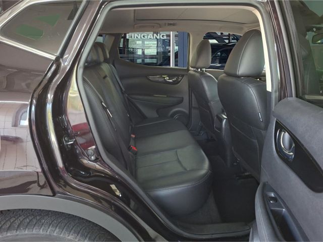Nissan Qashqai Tekna 1.6 °LED°AHK°Pano°Kamera°SHZ°BF°