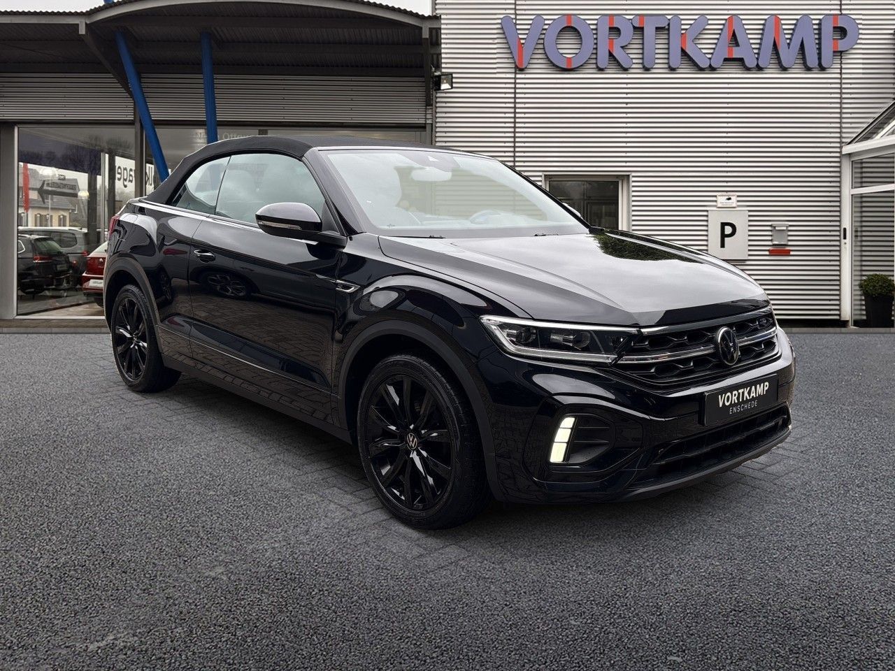 Volkswagen T-Roc Cabriolet R-Line 1.5 TSI DSG BLACK STYLE imagem 3