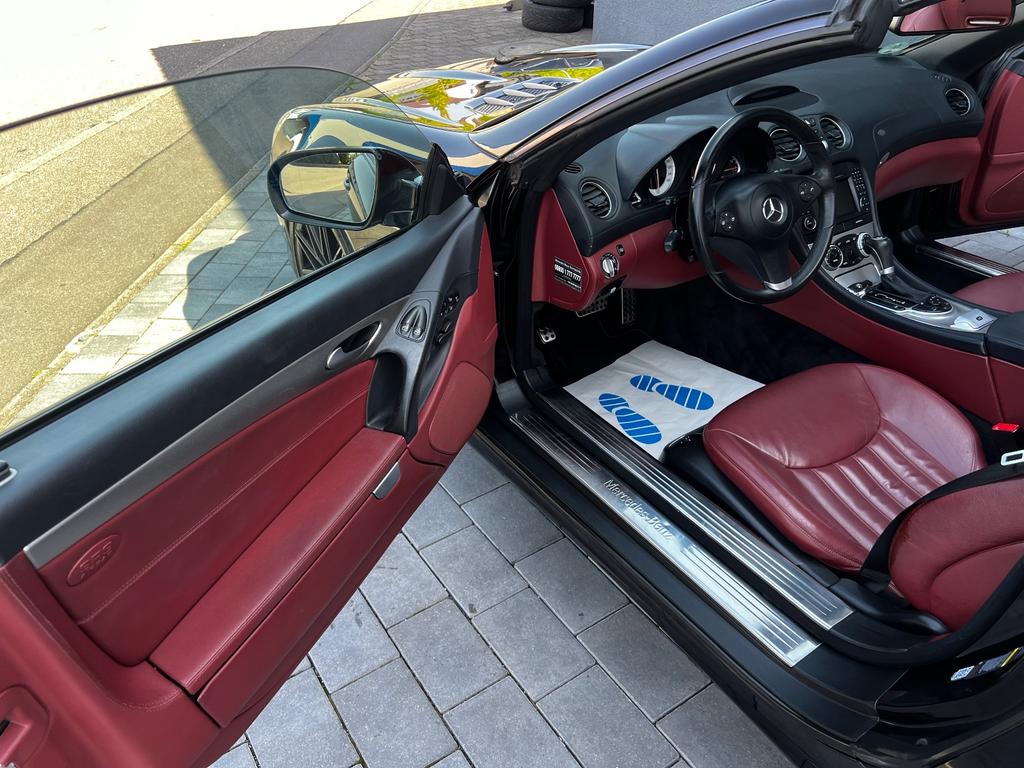 Mercedes-Benz SL 280