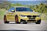 BMW M4 - 4750 km ** Great configuration & Specs** - BMW M4 mit Panoramadach