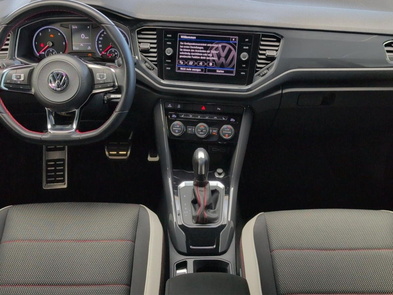T-Roc Sport 2.0 TDI DSG Klima Einparkhilfe