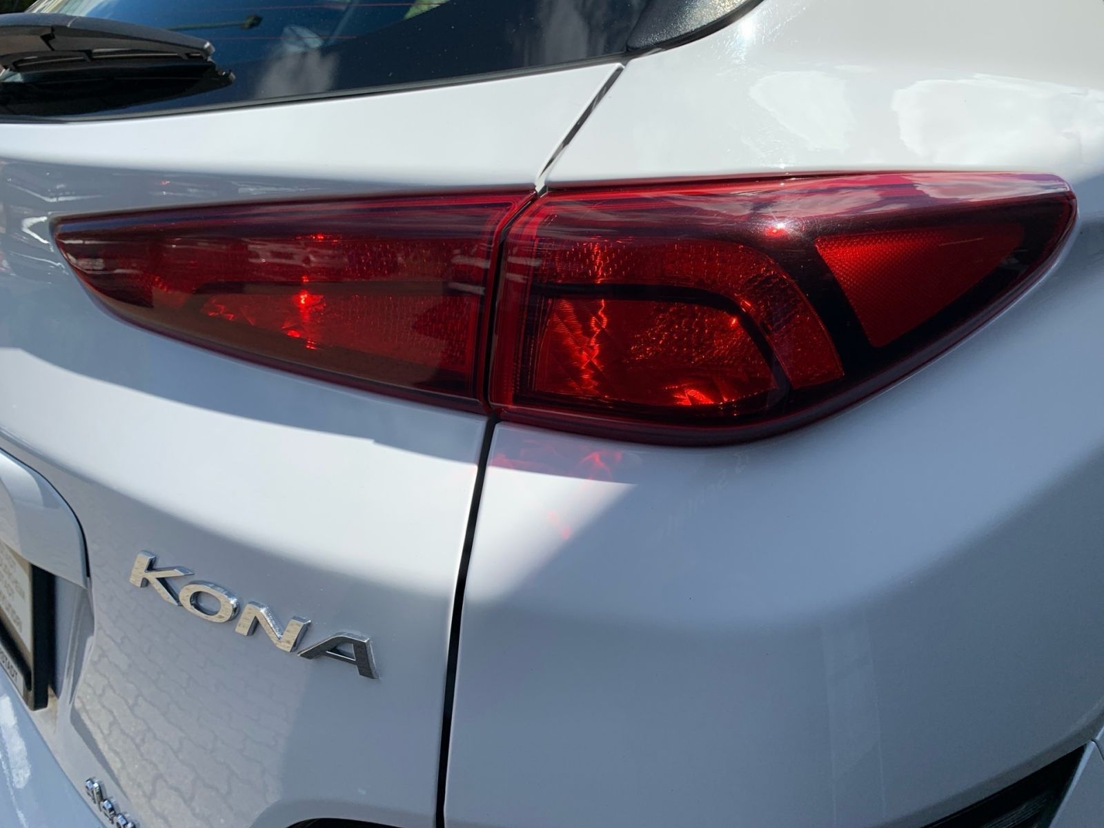 Fahrzeugabbildung Hyundai KONA Select Elektro 11 kW OBC Sitzheizung
