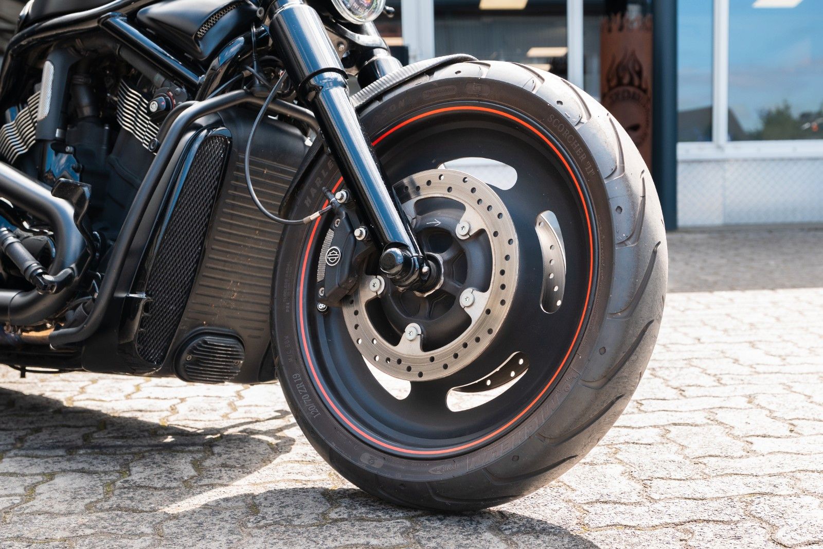 Fahrzeugabbildung Harley-Davidson VRSCDX Night Rod Special - Jekill&Hyde-Heckumbau