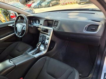 Volvo V60 - 12