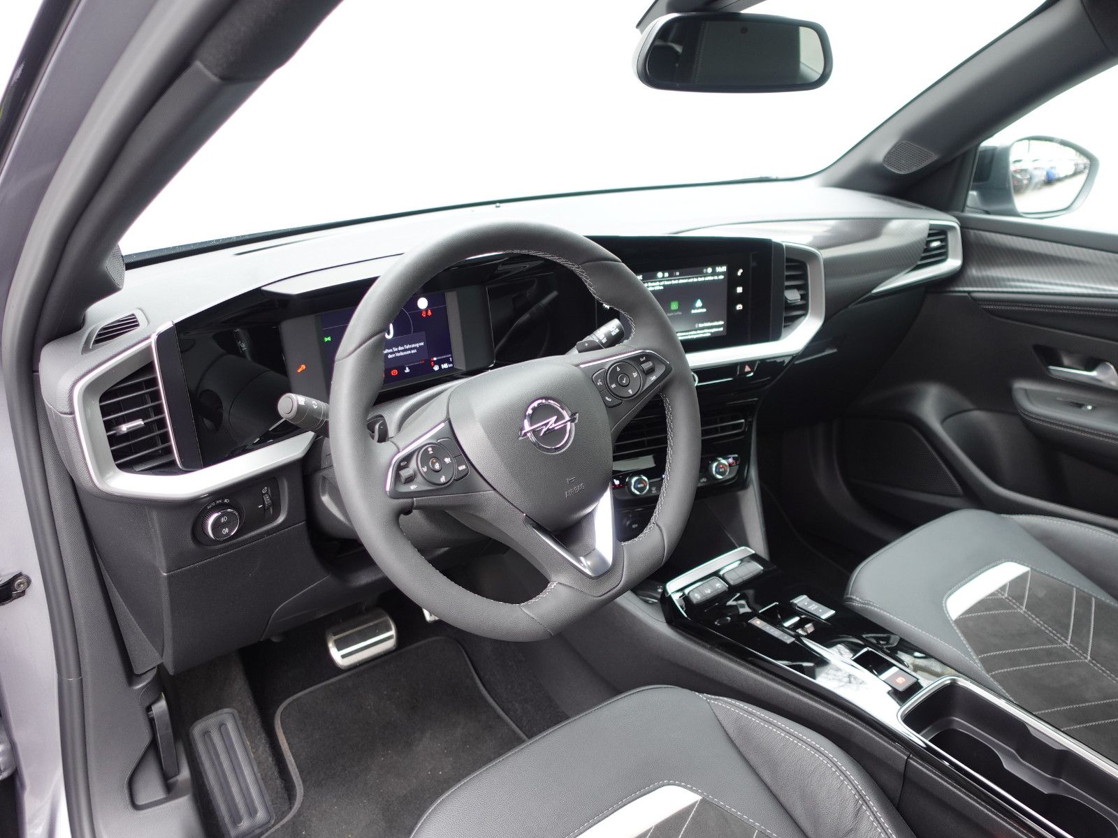 Fahrzeugabbildung Opel Mokka 1.2Turbo GS Automatik LED,Allwetter,Kamera