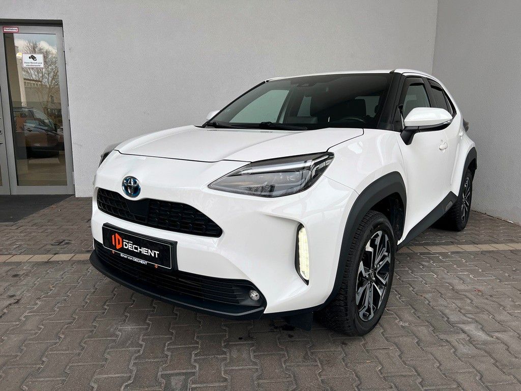 Fahrzeugabbildung Toyota Yaris Cross 1.5 Hybrid NAVI RFKAM