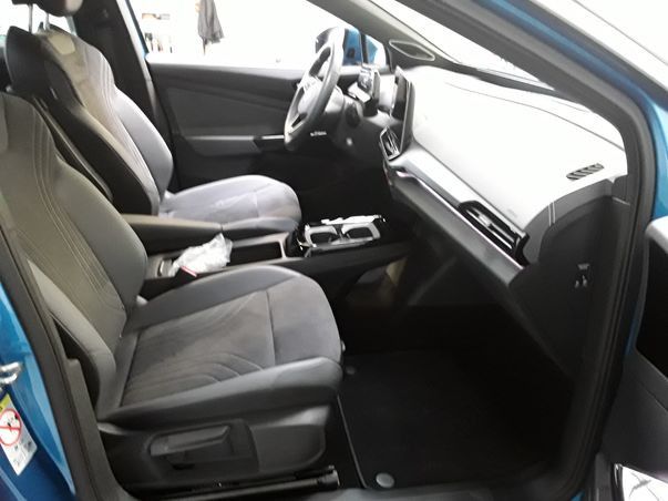 ID.5 PRO IQ.LIGHT+AHK+AUGM. HUD+HARMAN