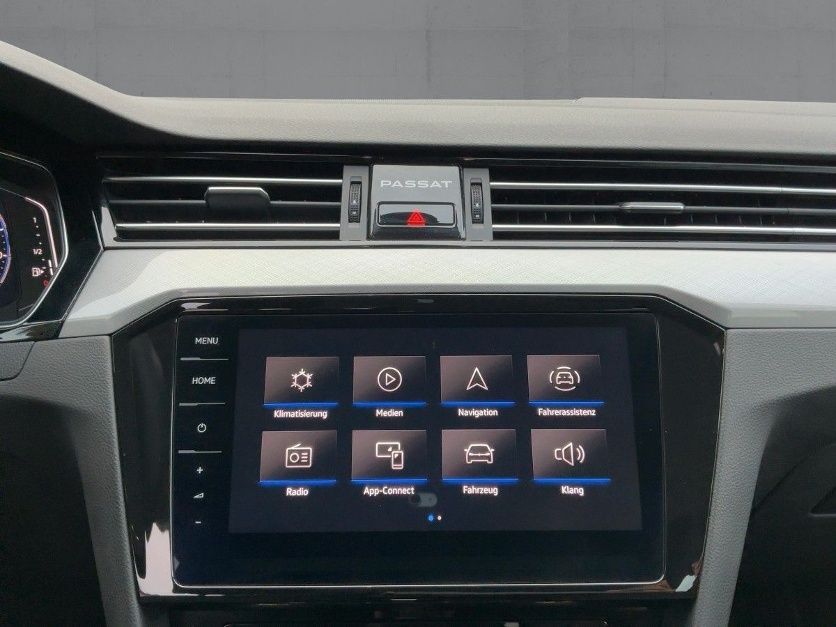 Volkswagen Passat Variant - Bild 11