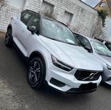 Volvo XC40 T4 R Design Geartronic R Design - Volvo Gebrauchtwagen in Nürnberg