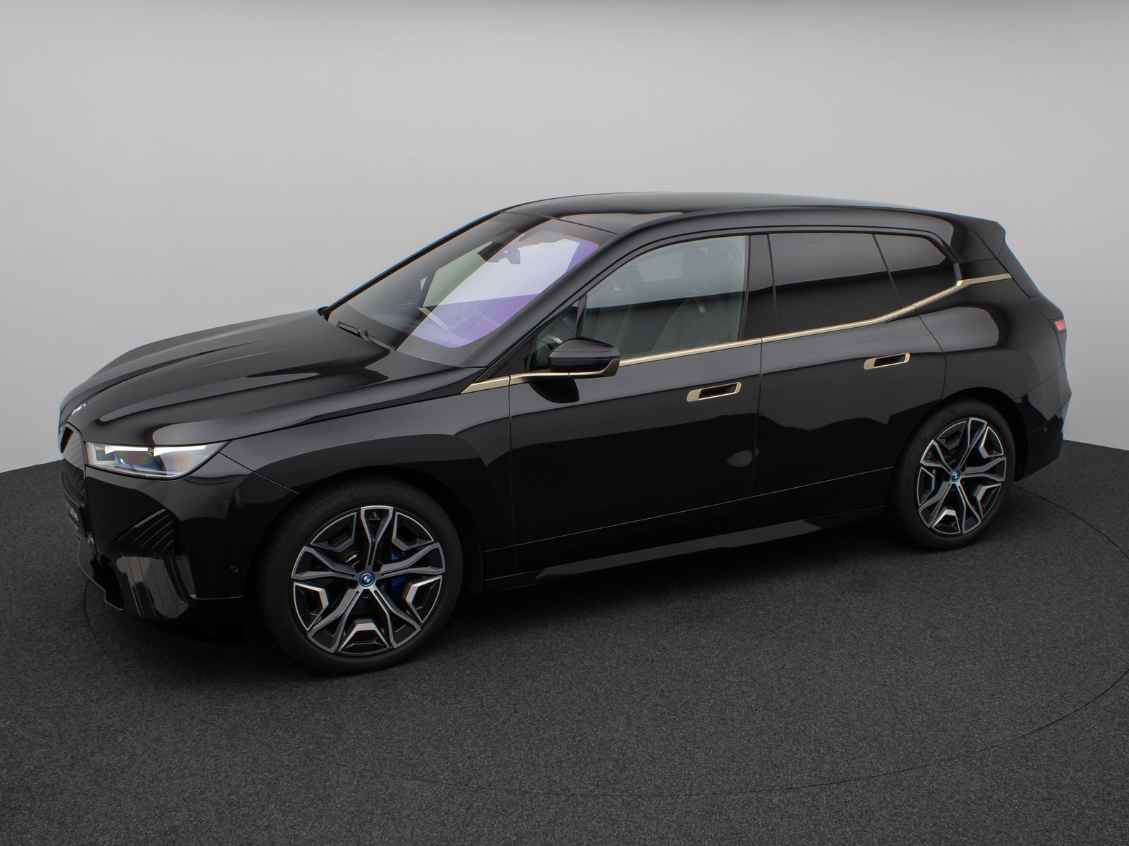 Fahrzeugabbildung BMW iX xD40 Edition Sport 360°Laser SkyLounge 22Zoll