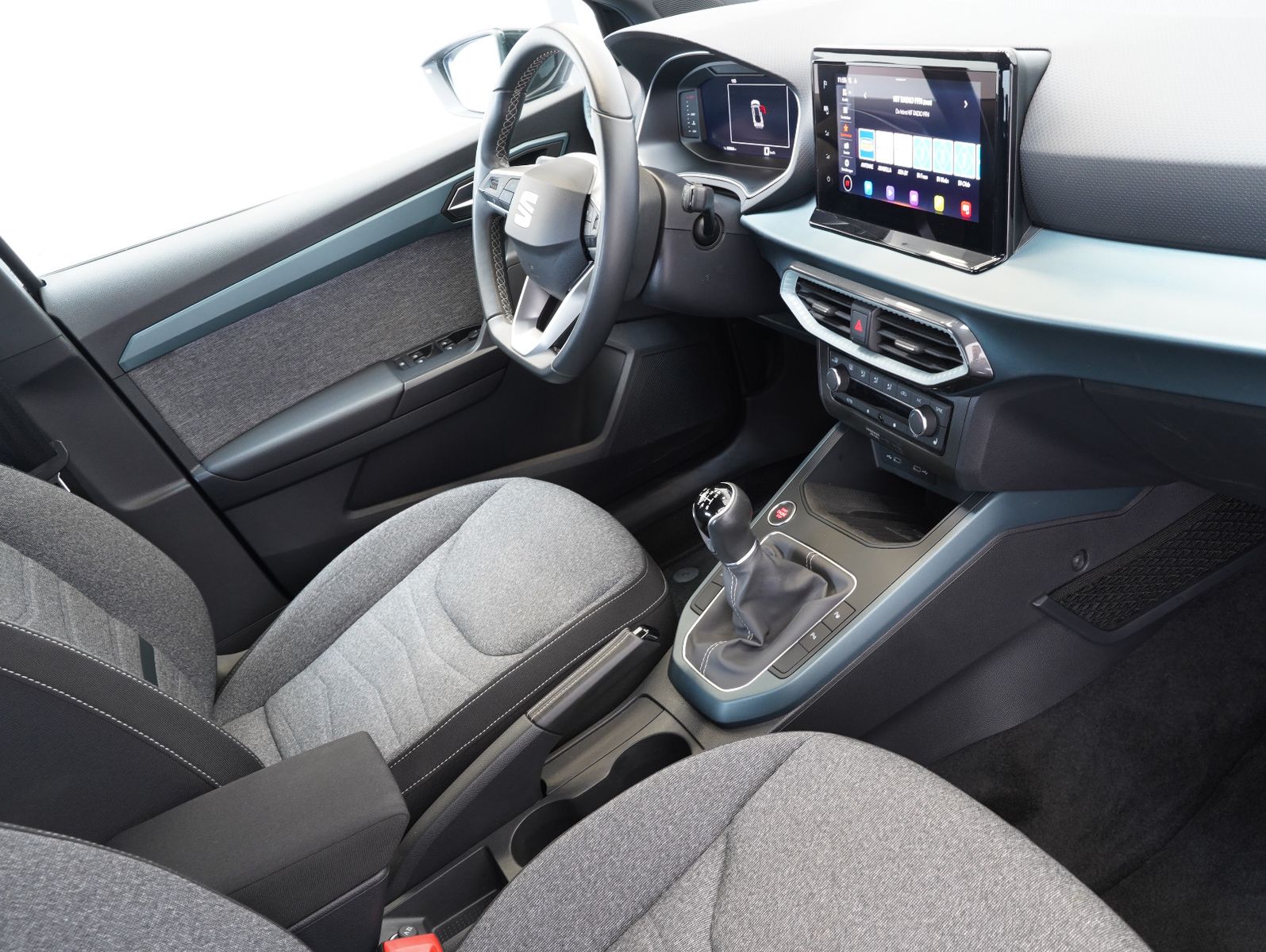 Fahrzeugabbildung SEAT Arona 1.0 TSI Xperience