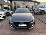 Hyundai i30 cw Premium - Hyundai i30 Gebrauchtwagen in Chemnitz