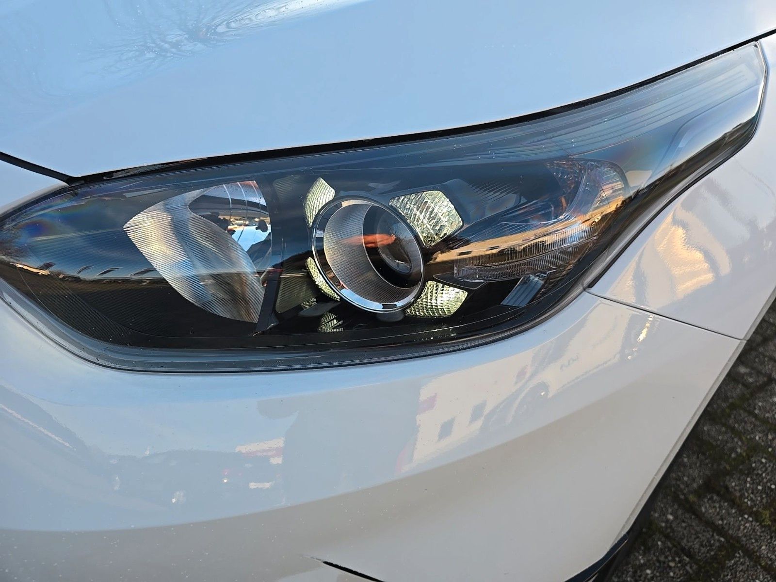 Fahrzeugabbildung Kia CEED SW 1.0 T-GDI Vision Navi Kamera