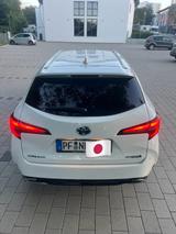 Toyota Corolla 2,0 Hybrid Team Deutsch Touring Spor... - Toyota Corolla: Standheizung