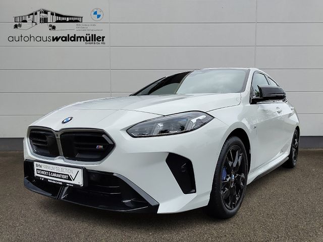 BMW M135 xDrive *Aktuelles Modell*