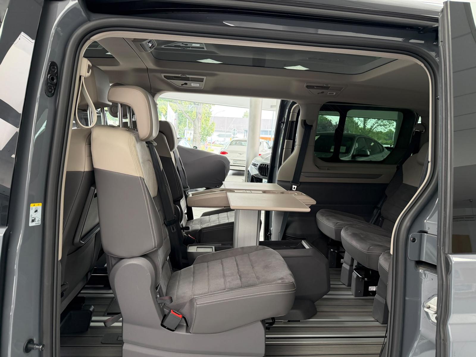 Volkswagen T7 Multivan 2.0 TDI lang Edition*Pano*AHK*7-Sitz