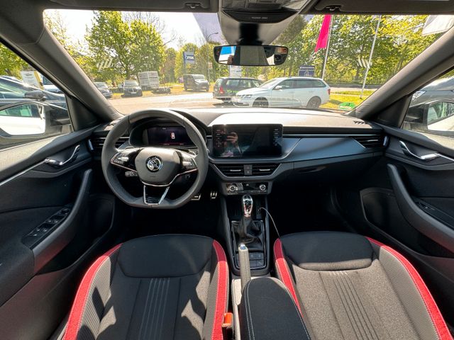 Skoda Kamiq Monte Carlo*ACC*KAMERA*NAVI*PANO AHK