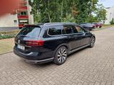 Volkswagen Passat Variant 2.0 TDI SCR 176kW DSG 4MOT Hi... - VW Passat Variant von privat