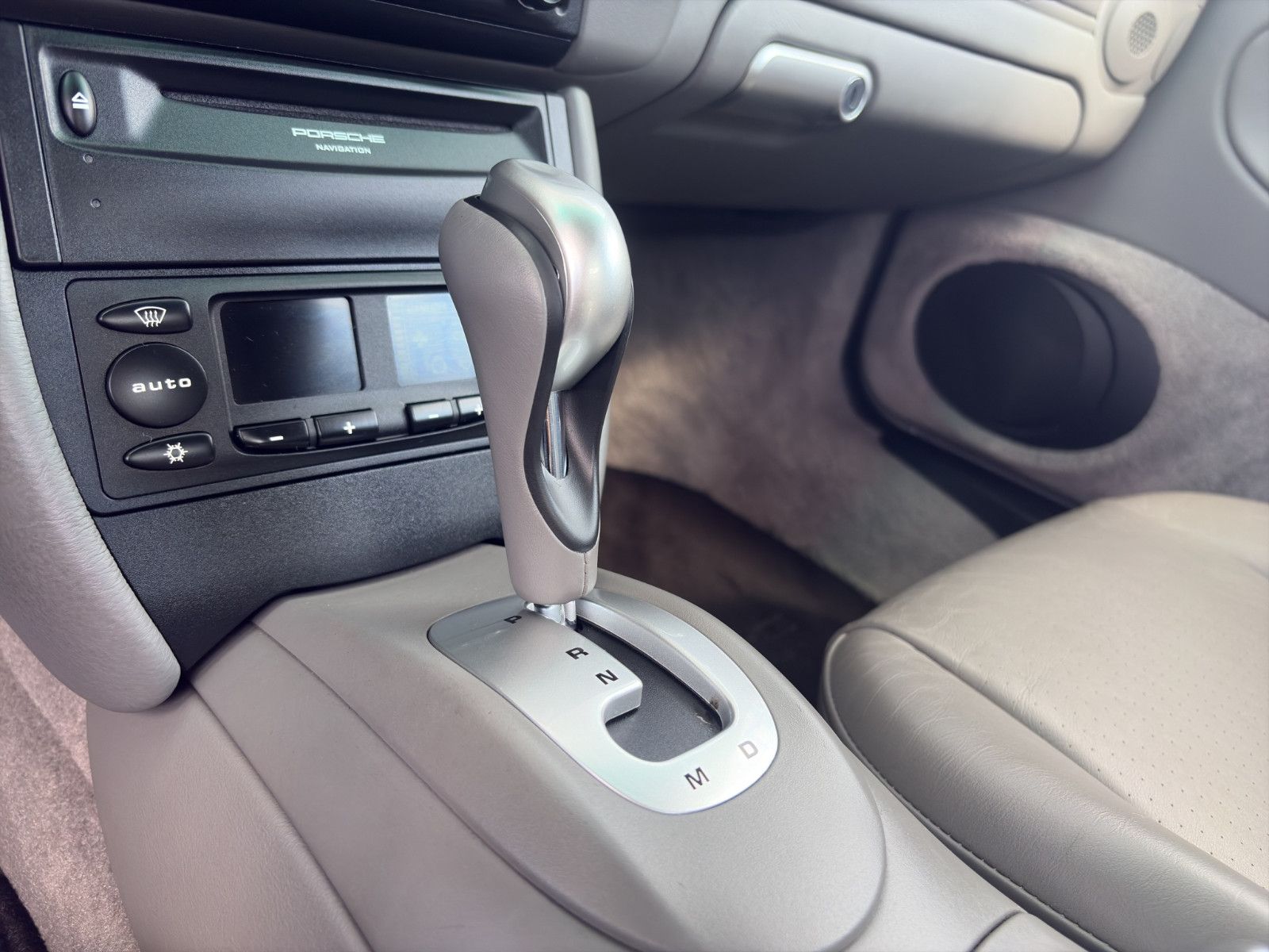 Fahrzeugabbildung Porsche 996 Carrera 4S Coupé