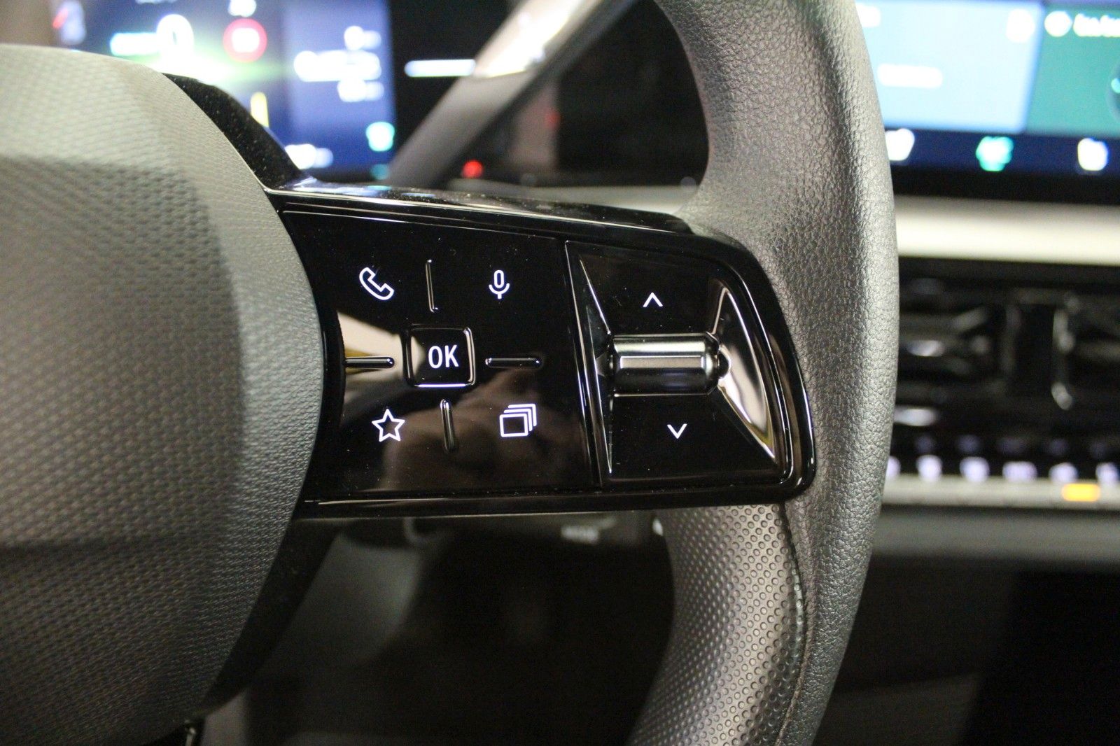 Fahrzeugabbildung Renault R 5  E-Tech 120 Urban Range *CCS /Schuko*