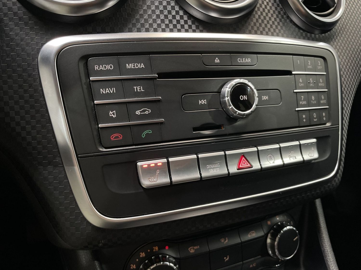 Fahrzeugabbildung Mercedes-Benz A 180 Urban #Sport#LED#Tempo.#Leder