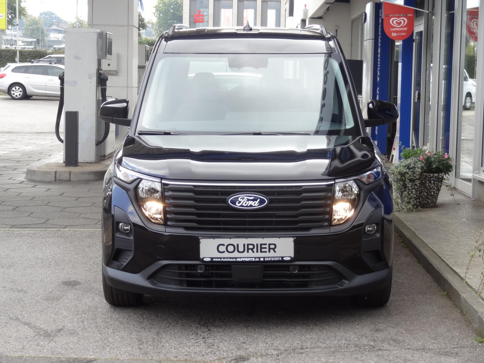 Ford Tourneo Courier Titanium behWSS SHZ 17" LMR RFK