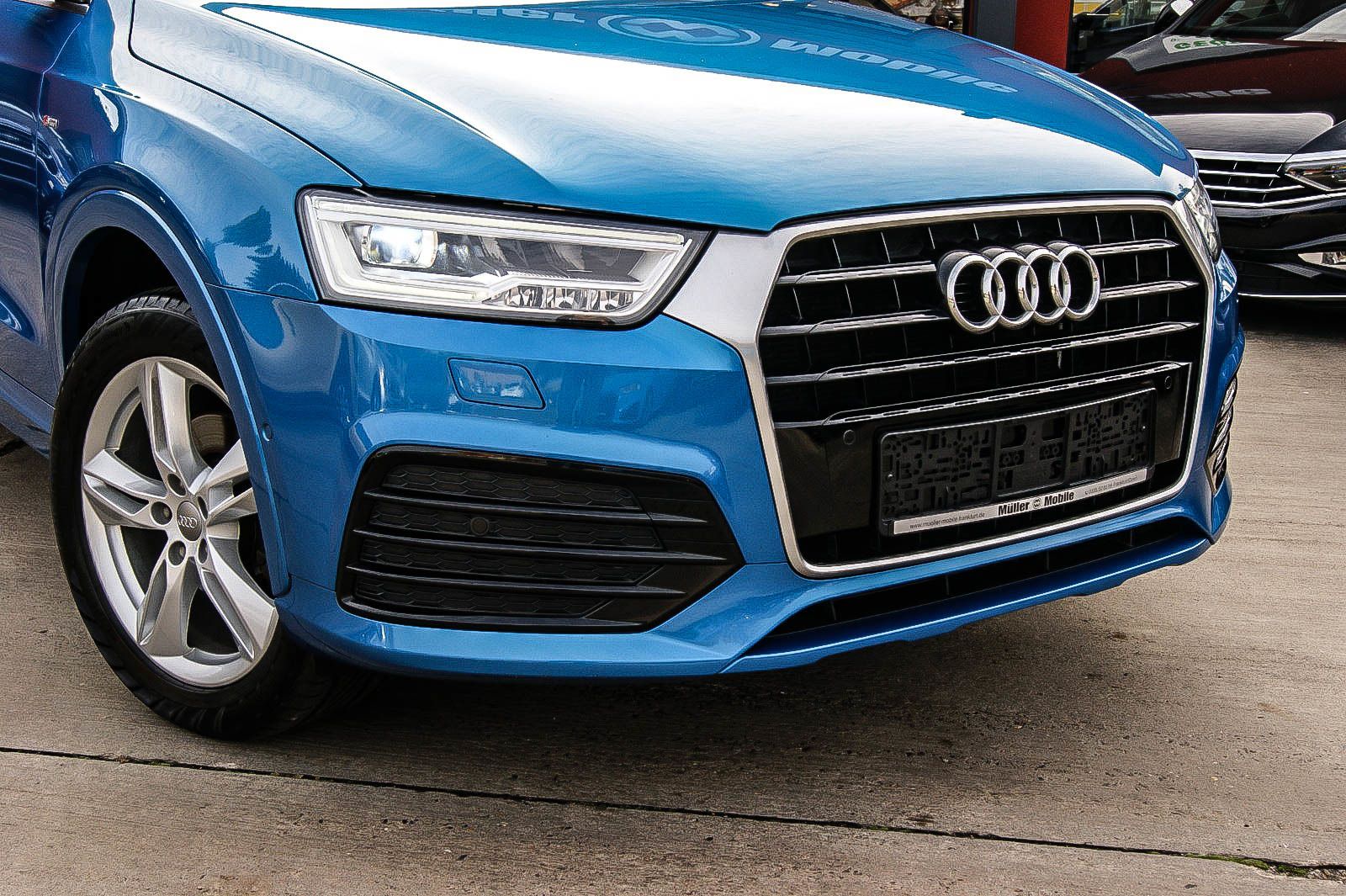 Fahrzeugabbildung Audi Q3 14 TFSI S-LINE PANORAMA LED KAMERA MMI 1.HAND