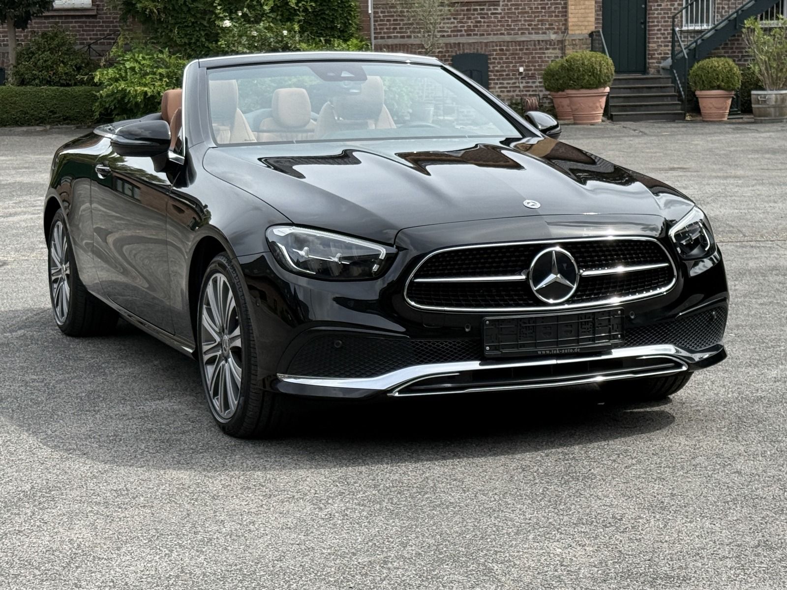 Mercedes-Benz E 300 d 4Matic Cabrio AVANTGARDE PAKET KAMERA CO foto 3