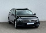 Volkswagen Passat Variant 2.0 TDI Trendline/LED/NAVI/ACC/ - Volkswagen Passat mit Diesel-Antrieb: Kombi, Trendline