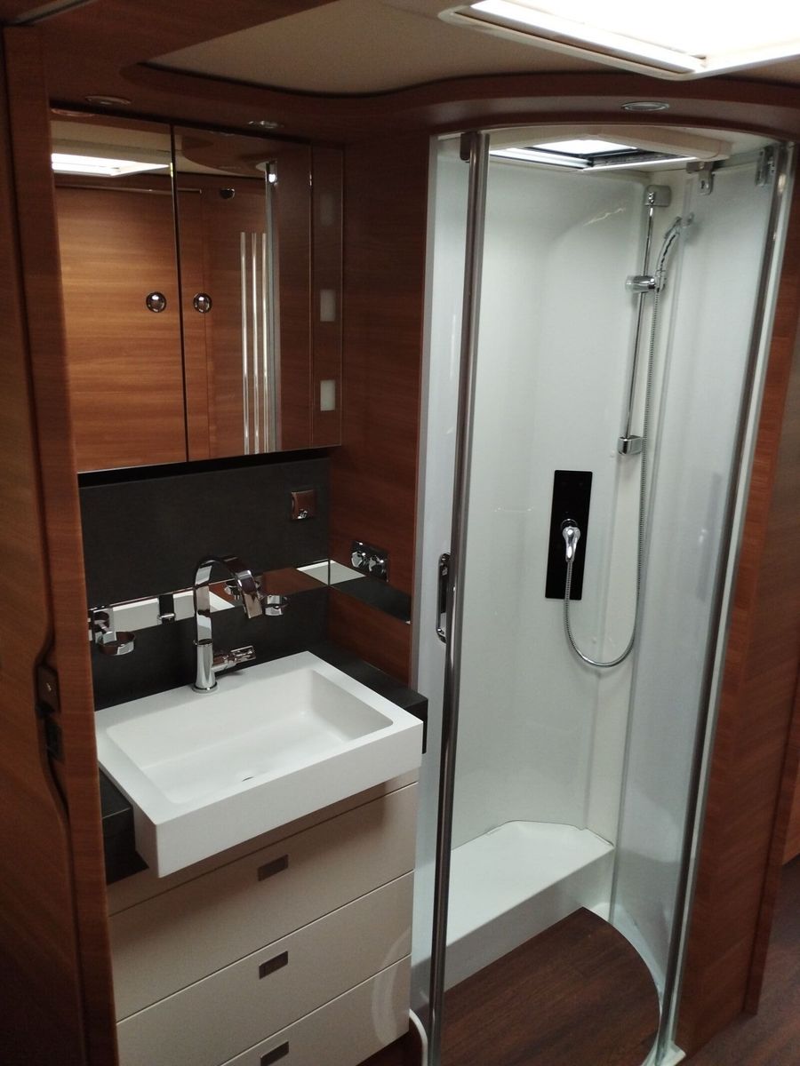 Fahrzeugabbildung Carthago chic c-line xl I 6.2 XL QB 2025, Hubstützen,ACC